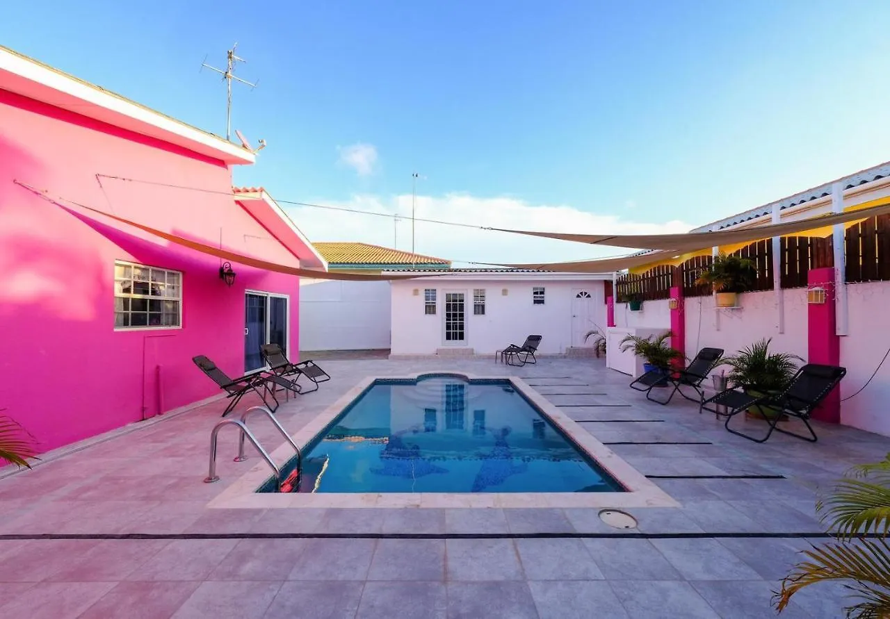 Aqua Villa Willemstad Holiday home